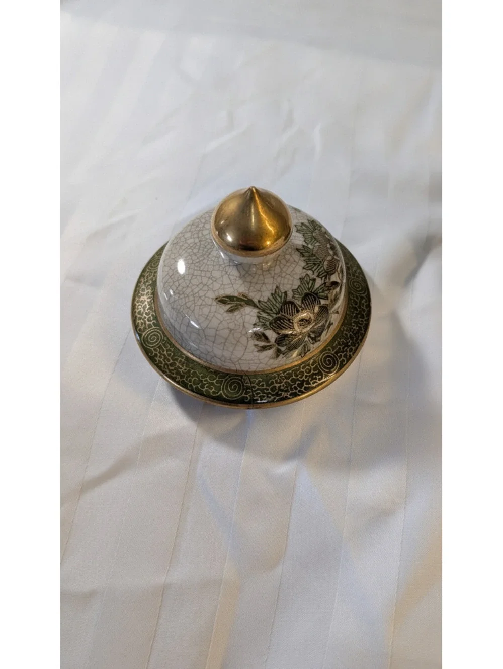 Vintage Japanese Kutani Crackle Glaze Ginger Jar Green Peony Peacock Gold Trim